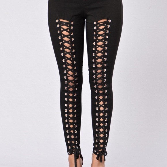 Fashion Nova Pants - Noir leggings